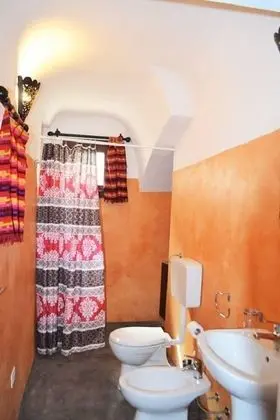 Deluxe Tek Büyük Yataklı Oda (Arabic West)