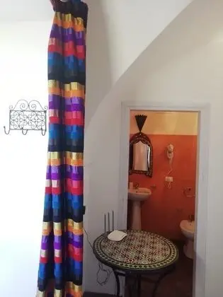 Tek Büyük Yataklı Oda, Deniz Manzaralı (Oasis Of Olive Trees)