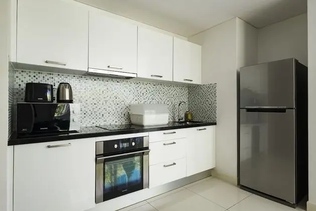 Deluxe One Bed Suite