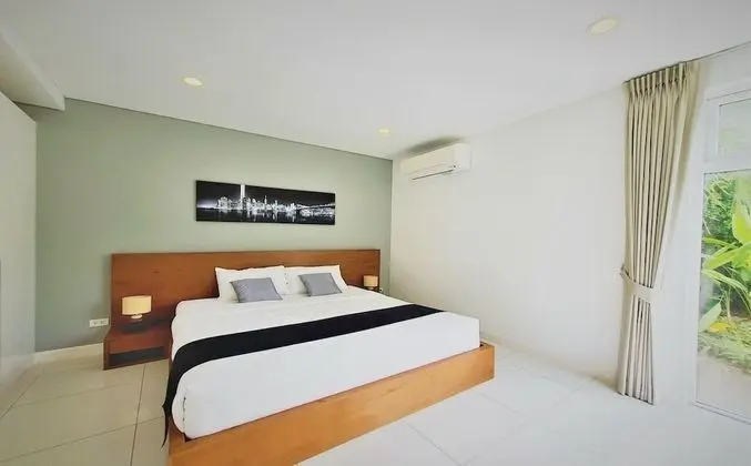 Deluxe One Bed Suite