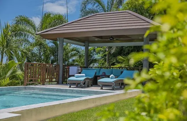 3 Bed Seaview