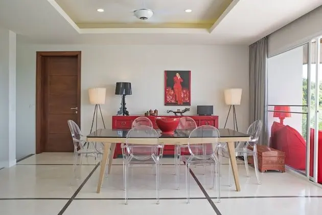 3 Bed Seaview