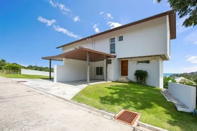 3 Bed Semi - Seaview