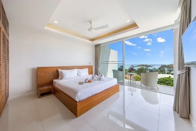 3 Bed Semi - Seaview