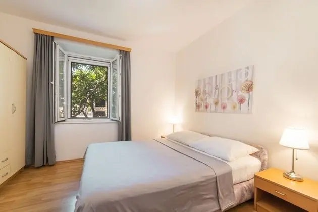 Apart Daire (Horizont - 150 m from pebble beach - )