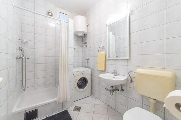 Apart Daire (Horizont - 150 m from pebble beach - )