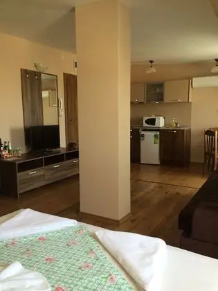 Classic Stüdyo, Denize Sıfır