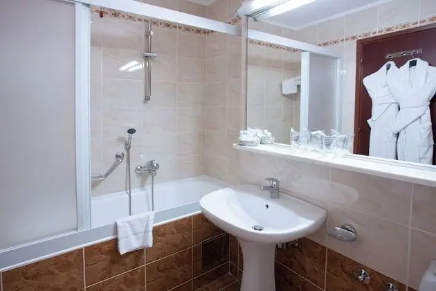 Economy Tek Büyük Yataklı Oda