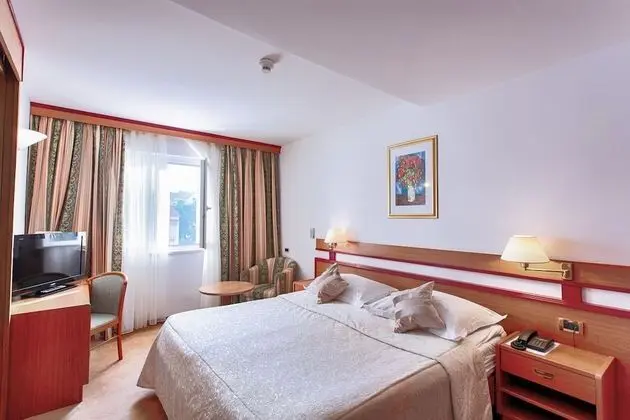 Standard Junior Suite