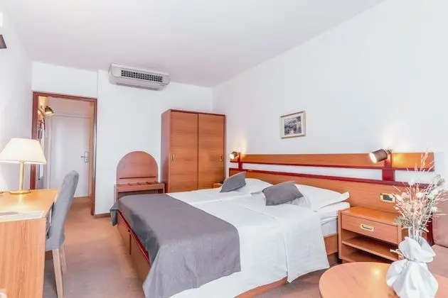 Superior Tek Büyük Yataklı Oda, Balkon