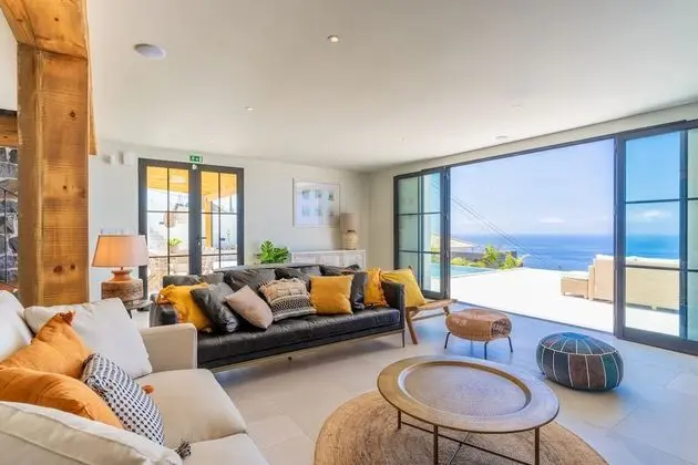 Villa, 5 Yatak Odası, Kişiye Özel Havuzlu, Okyanus Manzaralı