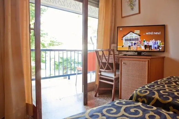 Üç Kişilik Oda, Balkon