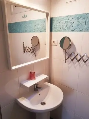 Basic Üç Kişilik Oda