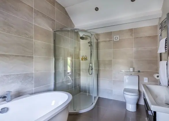 Deluxe Büyük Yataklı Tek Kişilik Oda