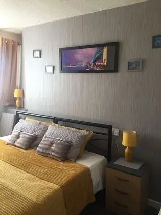 Tek Büyük Yataklı Oda, 1 En Büyük (King) Boy Yatak
