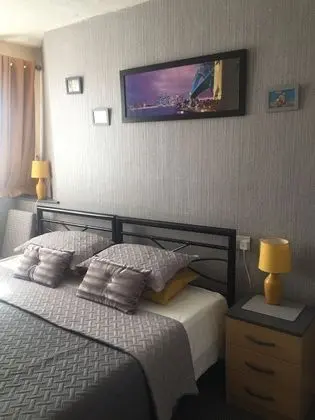 Tek Büyük Yataklı Oda, 1 En Büyük (King) Boy Yatak