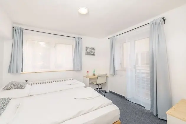 Standard Suite with Mountain view