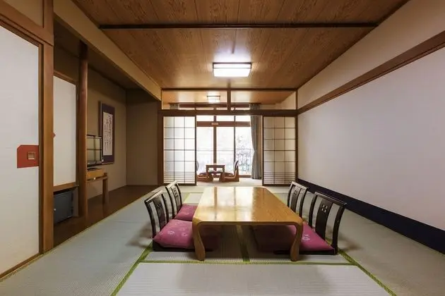 Oda, Sigara İçilebilir (Japanese Style)