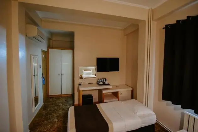 Standart Oda, Şehir Manzaralı