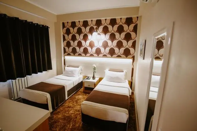 Standart Oda, Şehir Manzaralı