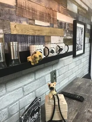 Basic Tek Büyük Yataklı Oda