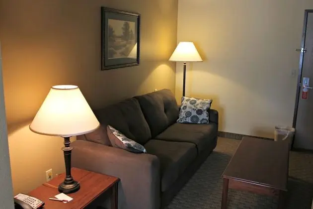 Süit, 1 Büyük (Queen) Boy Yatak ve Çekyat, Sigara İçilmez