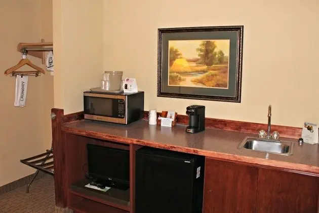 Süit, 1 Büyük (Queen) Boy Yatak ve Çekyat, Sigara İçilmez