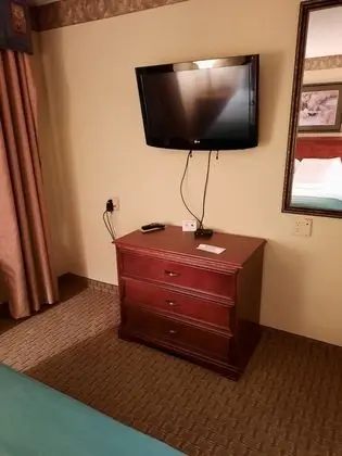 Süit, 1 Büyük (Queen) Boy Yatak ve Çekyat, Sigara İçilmez