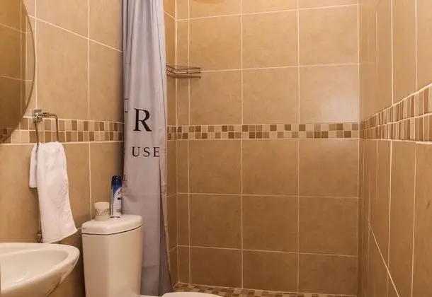 Classic Tek Büyük Yataklı Oda