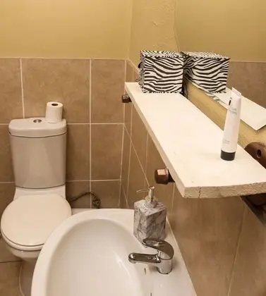 Design Tek Büyük veya İki Ayrı Yataklı Oda