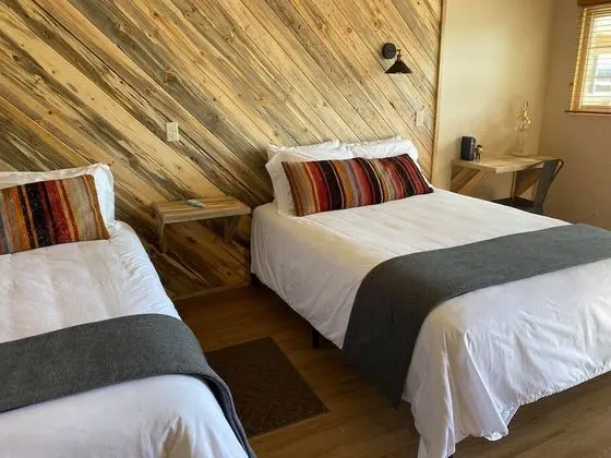 Luxury Tek Büyük Yataklı Oda