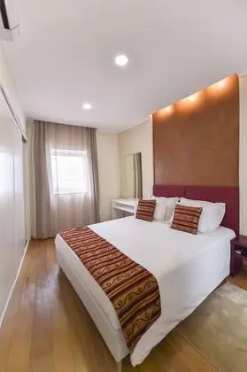 Deluxe Tek Büyük Yataklı Oda (With Extra Bed)