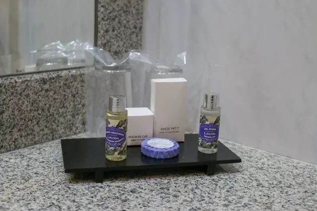 Standard Tek Büyük veya İki Ayrı Yataklı Oda, Deniz Manzaralı