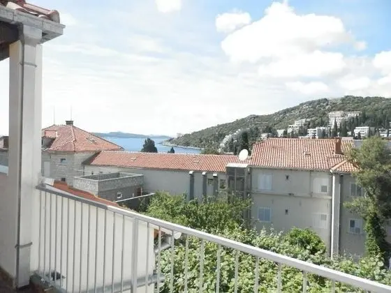 Apart Daire (One-Bedroom Apartment with Terrace-1 )