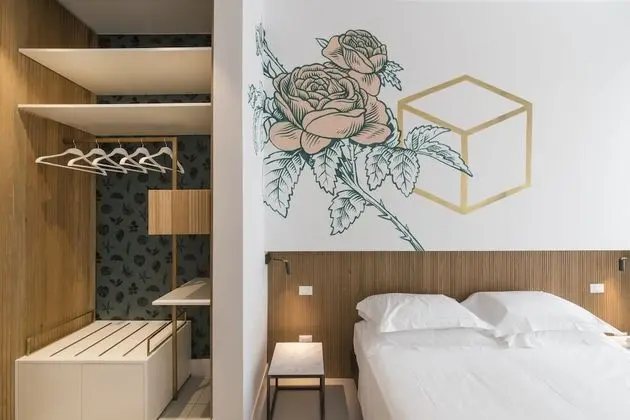 Superior Tek Büyük veya İki Ayrı Yataklı Oda