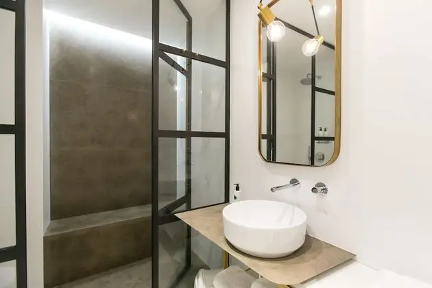 Superior Tek Büyük veya İki Ayrı Yataklı Oda