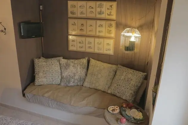 Tek Büyük Yataklı Oda, Ortak Banyo (alcova)