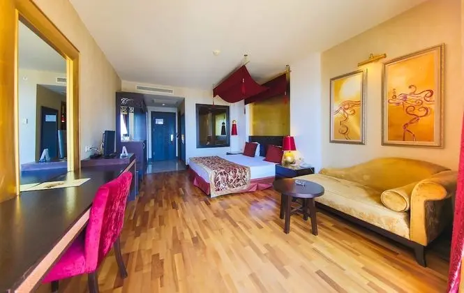 Standard Oda, Balkon, Deniz Manzaralı