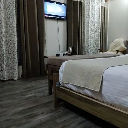 Superior Tek Büyük Yataklı Oda
