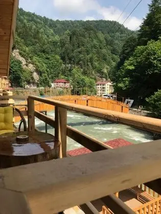 Bungalow, Nehir Manzaralı, Jakuzili