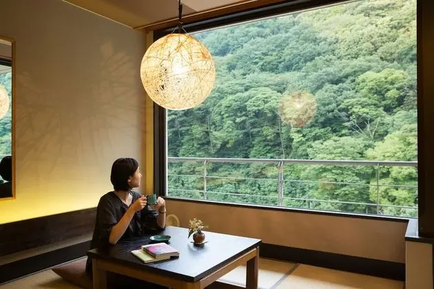 Traditional Oda, Nehir Manzaralı (Japanese-style, GB2)