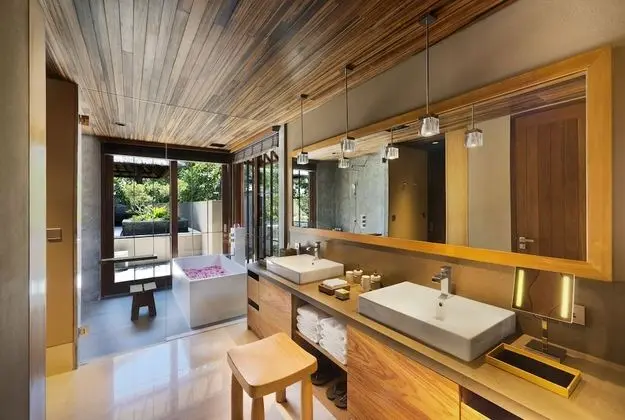 Villa, Havuz Kullanımı, Bahçeli