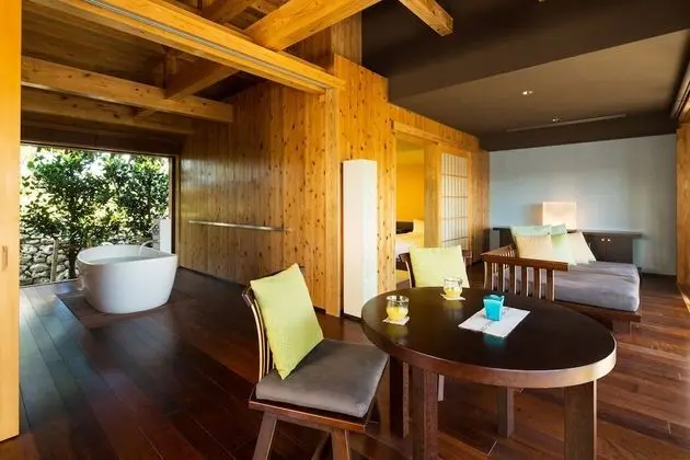 Villa (Gajoni, Double Villa)