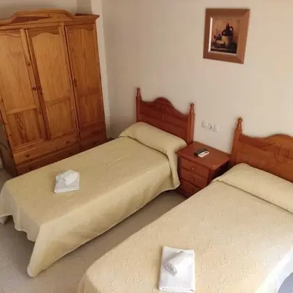 Basic İki Ayrı Yataklı Oda