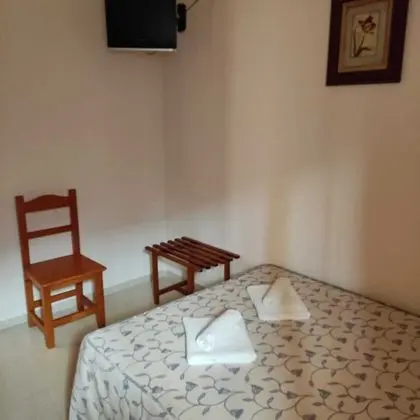 Basic Tek Büyük Yataklı Oda