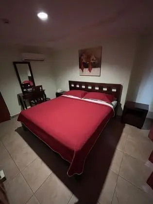 Economy Oda, 1 En Büyük (King) Boy Yatak