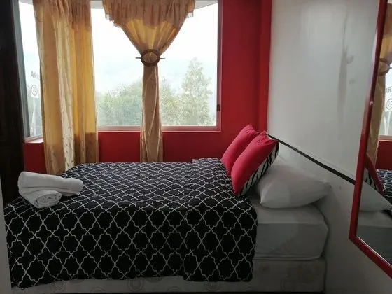 Tek Büyük Yataklı Oda, Dağ Manzaralı