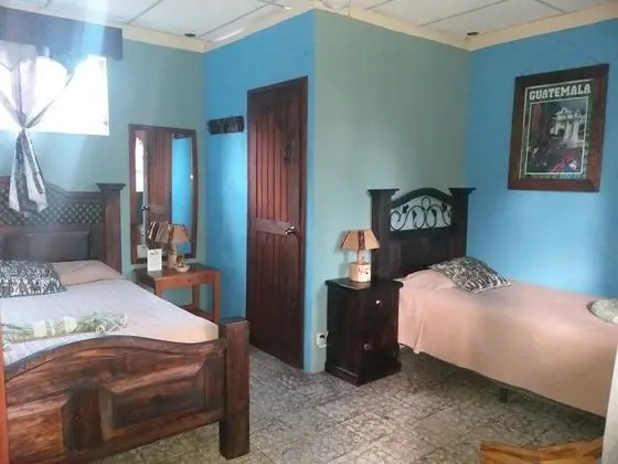 Standard Tek Büyük Yataklı Oda