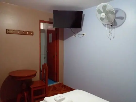 Family Tek Büyük Yataklı Oda