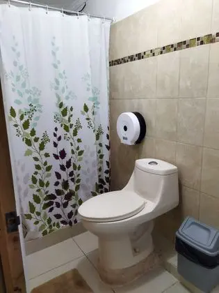 Family Tek Büyük Yataklı Oda, 2 Çift Kişilik Yatak, Teras, Havuz Manzaralı